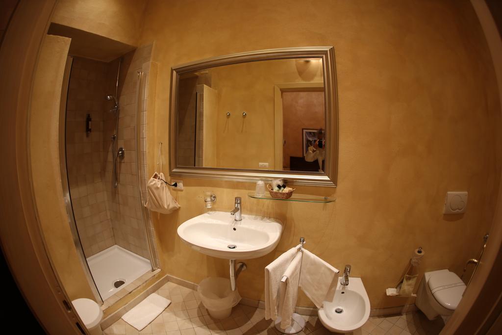 Hotel Italia Cortona Ruang foto